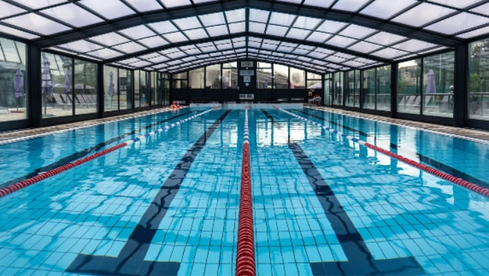 David LLoyd Veigy Swimming pool